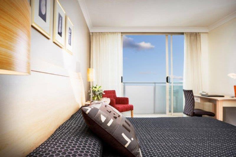 Mantra Chatswood Sydney Room photo