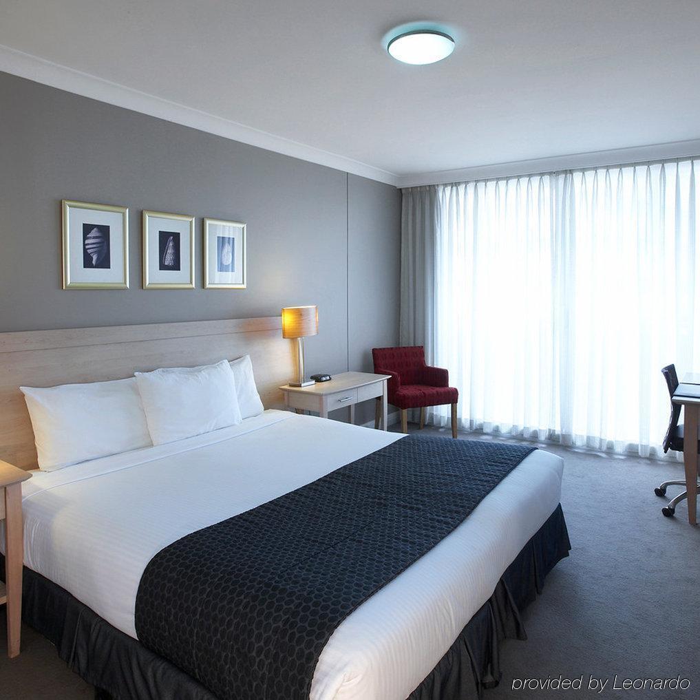 Mantra Chatswood Sydney Room photo